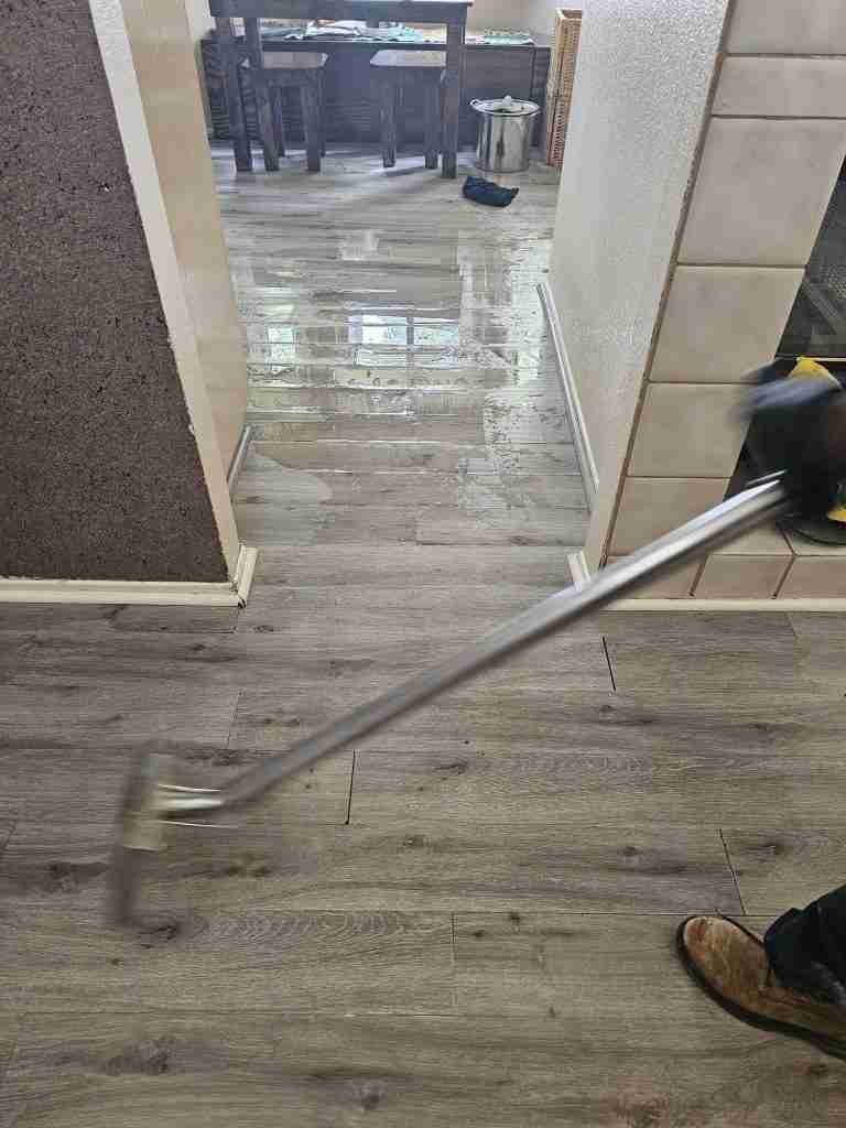 Professional mitigation work by Rapid Response Flood Restoration